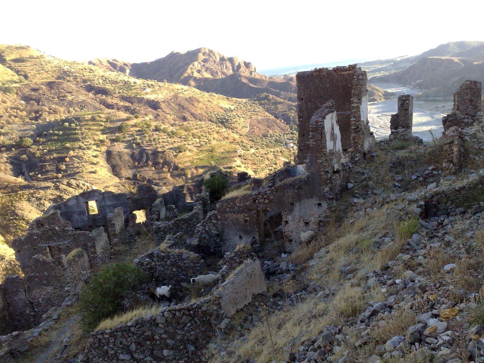 Amendolea: The Ruffo Castle - Amendolea | Secret World Trip Planner