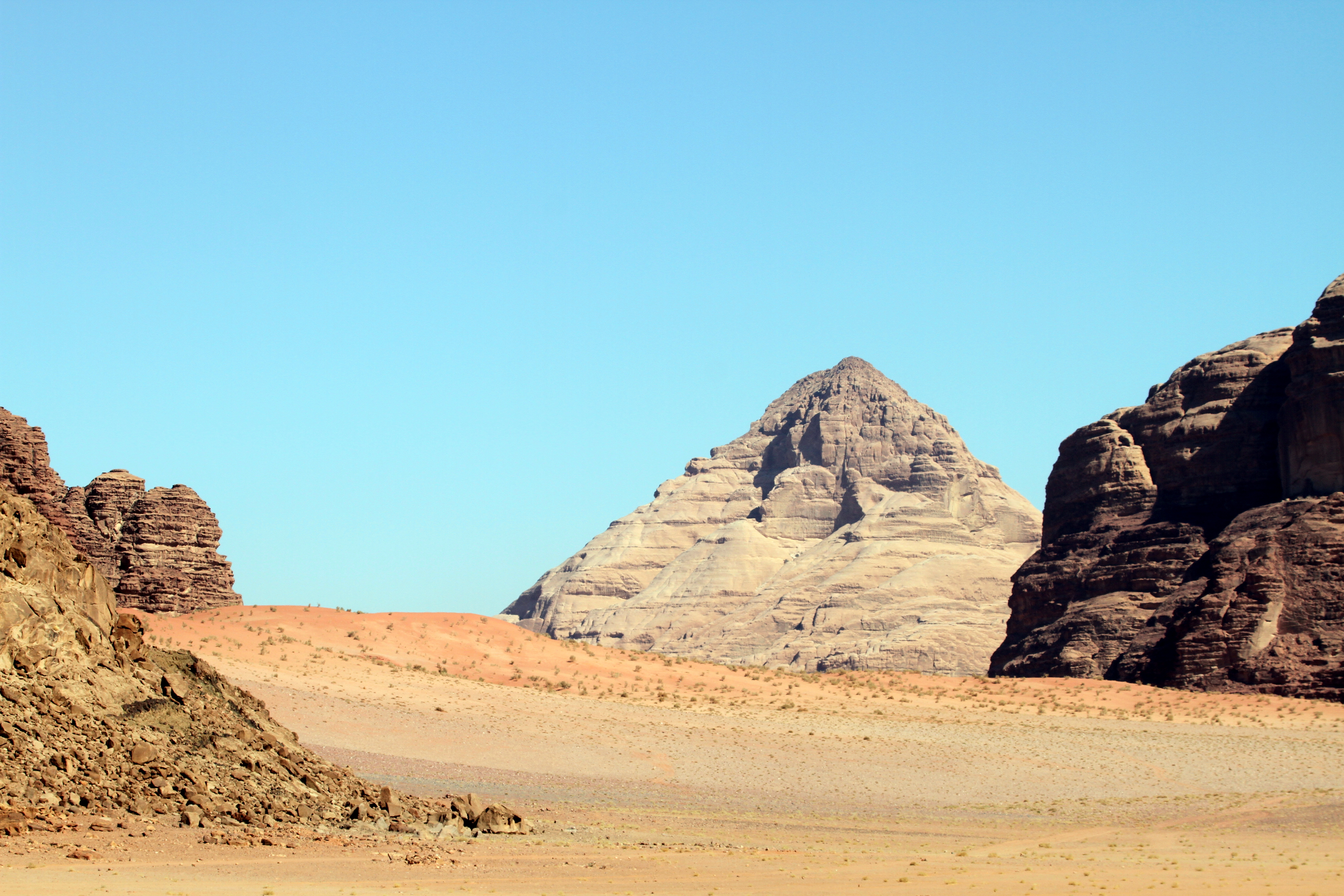 Giordania | Wadi Rum  - Wadi Rum Village | Secret World Trip Planner
