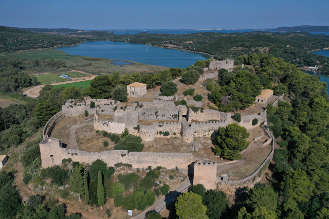 Vonitsa: el castillo de los ocho maestros - Vonitsa | Secret World Trip Planner