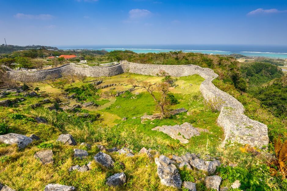 Castello di Nakagusuku a Okinawa - Kitanakagusuku | Secret World Trip Planner