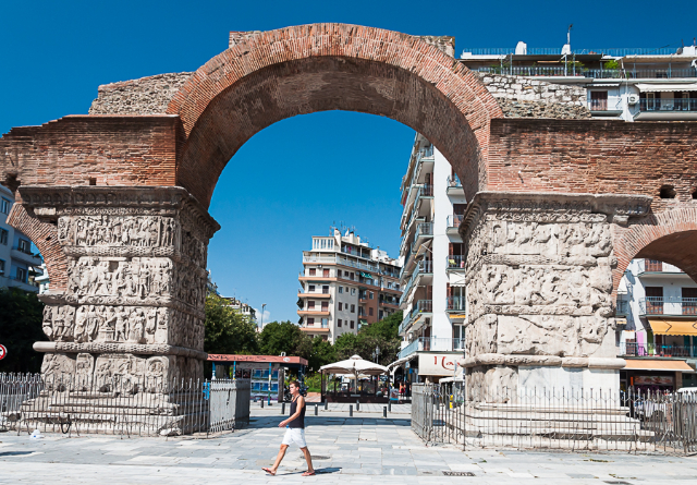 Arco de Galerio - Thessaloniki | Secret World Trip Planner