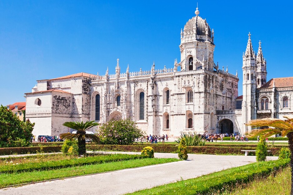The Jeronimos Monastery is one of the greatest masterpieces of Manueline art in the world. — Lisboa
