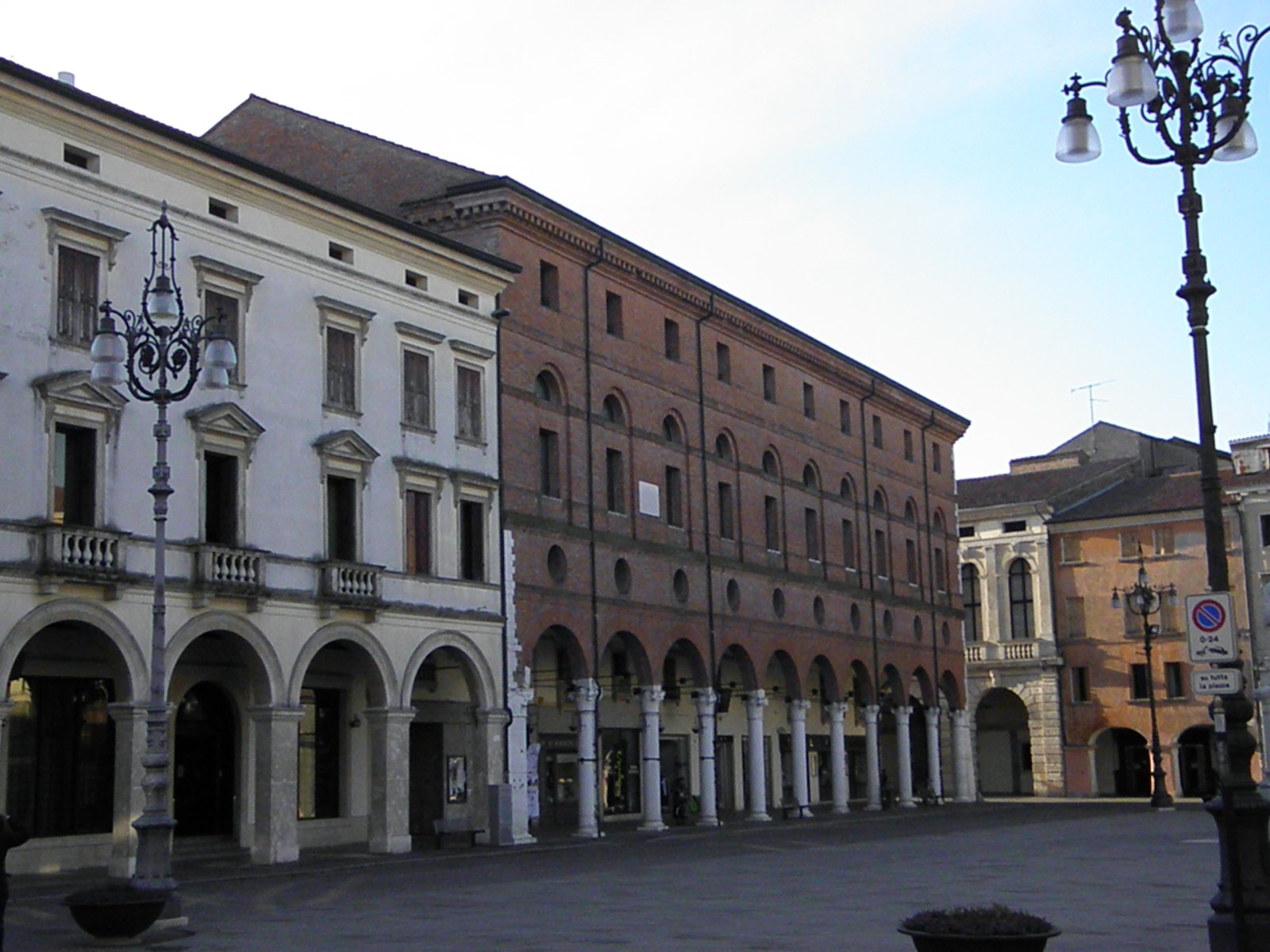 Palazzo Roverella en de Pinacoteca Dell ' Accademia dei Concordi - Rovigo | Secret World Trip Planner