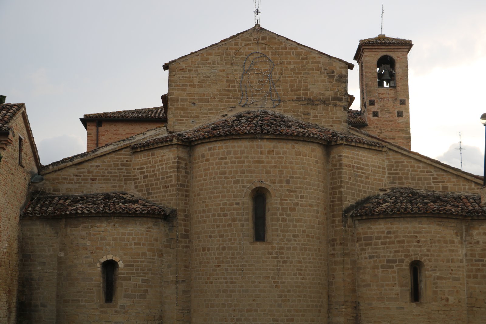 Abadía de Santa Maria delle Moie - Maiolati Spontini | Secret World Trip Planner