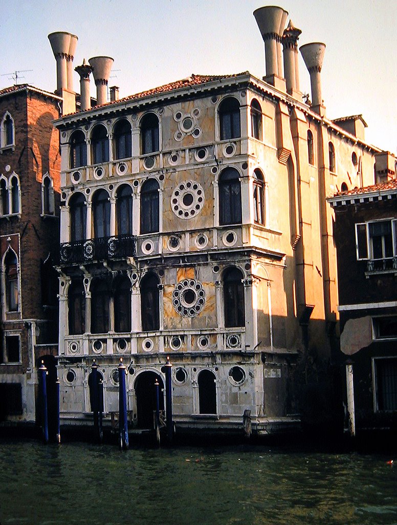 Ca Dario der verfluchte Palast - Venezia | Secret World Trip Planner