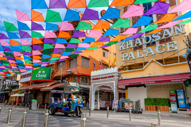 காவோ சான் சாலை - Khaosan Road | Secret World Trip Planner