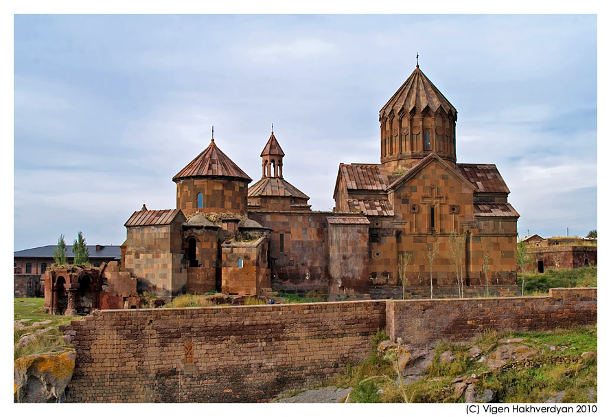 Monastère de Harichavank - Harich | Secret World Trip Planner