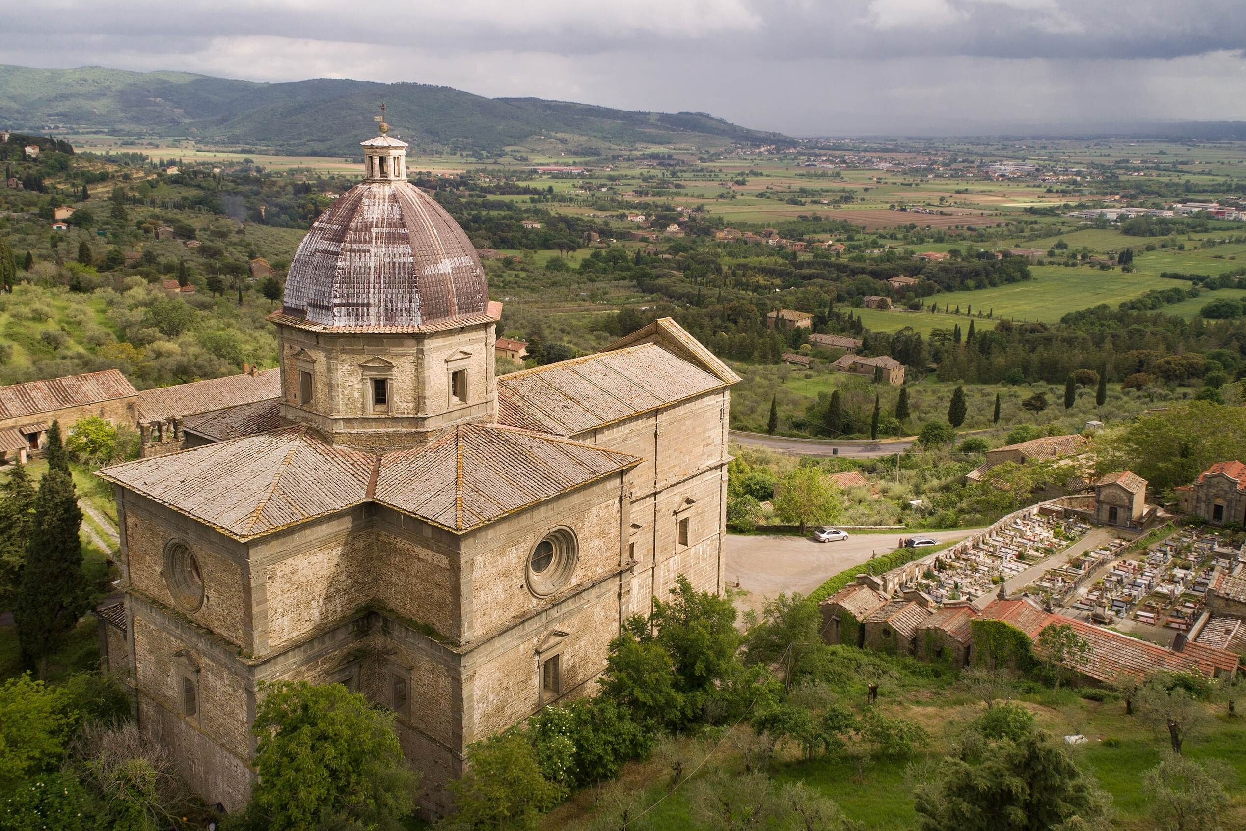 Kostel Santa Maria delle Grazie al Calcinaio - 239 | Secret World Trip Planner