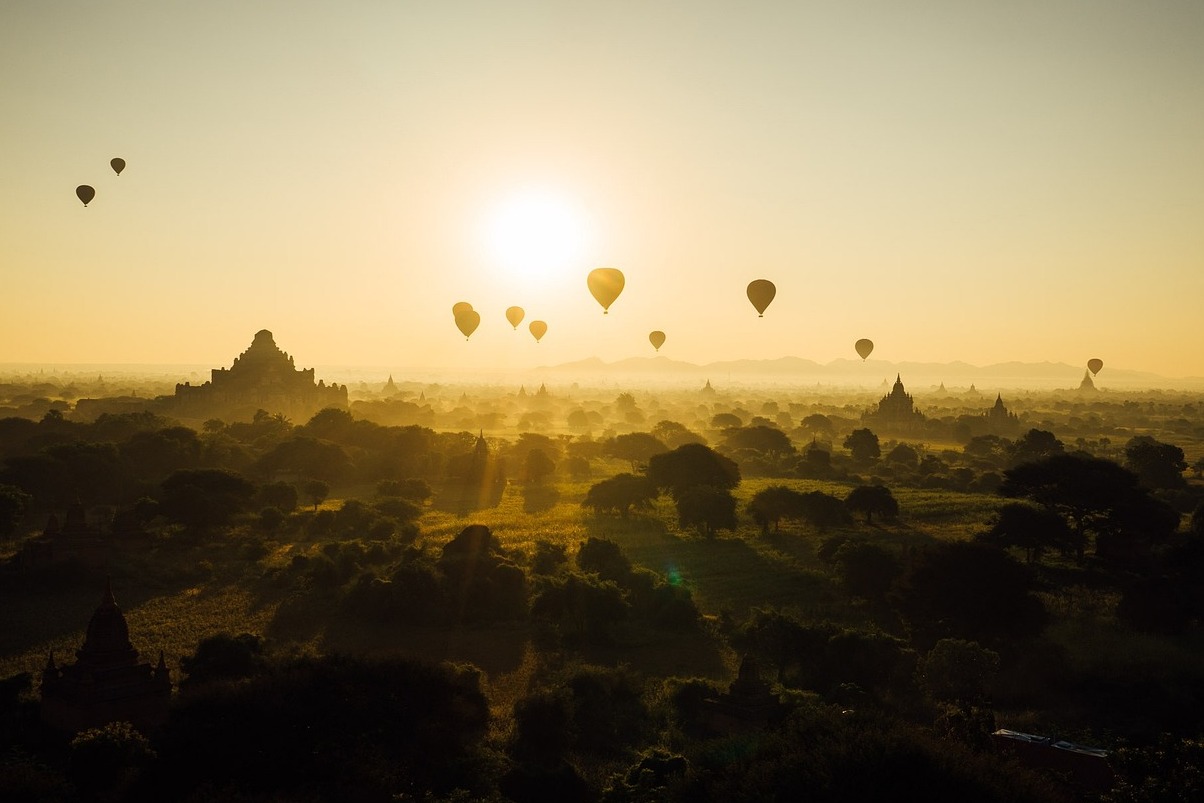 Htilominlo Temple in Myanmar - Nyaung-U | Secret World Trip Planner