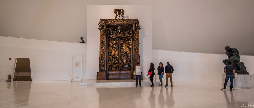 Le porte dell'inferno di Auguste Rodin - Ciudad de México | Secret World Trip Planner