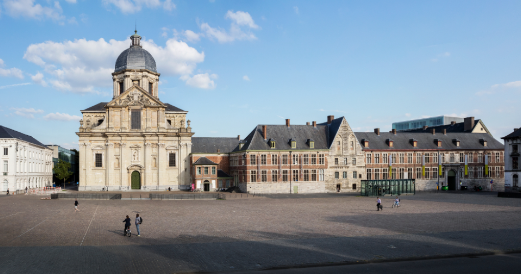 Abadía de San Pedro - Gent | Secret World Trip Planner