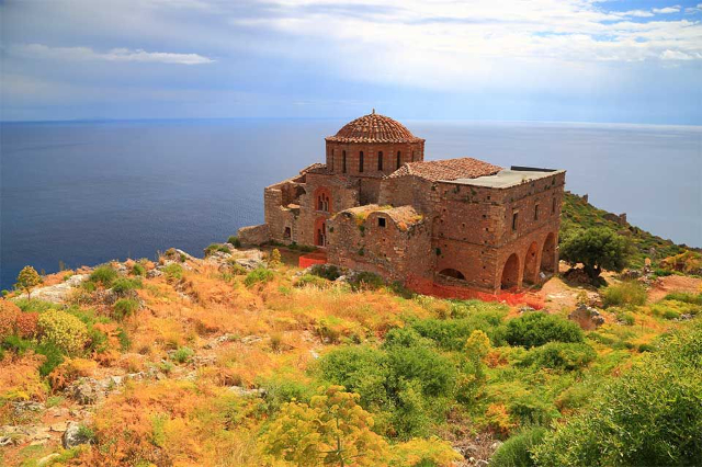 La chiesa di Agia Sofia - Monemvasia | Secret World Trip Planner
