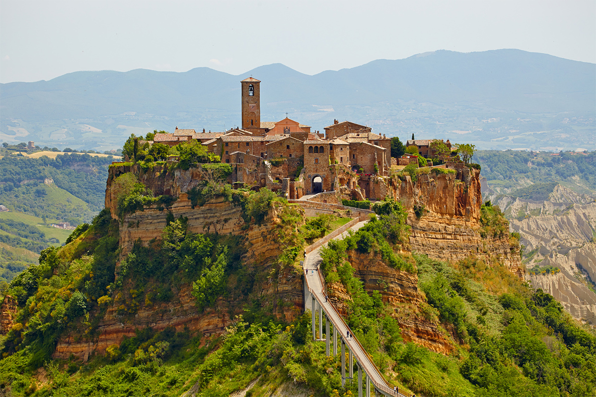 Civita di Bagnoregio Den döende staden - Civita | Secret World Trip Planner