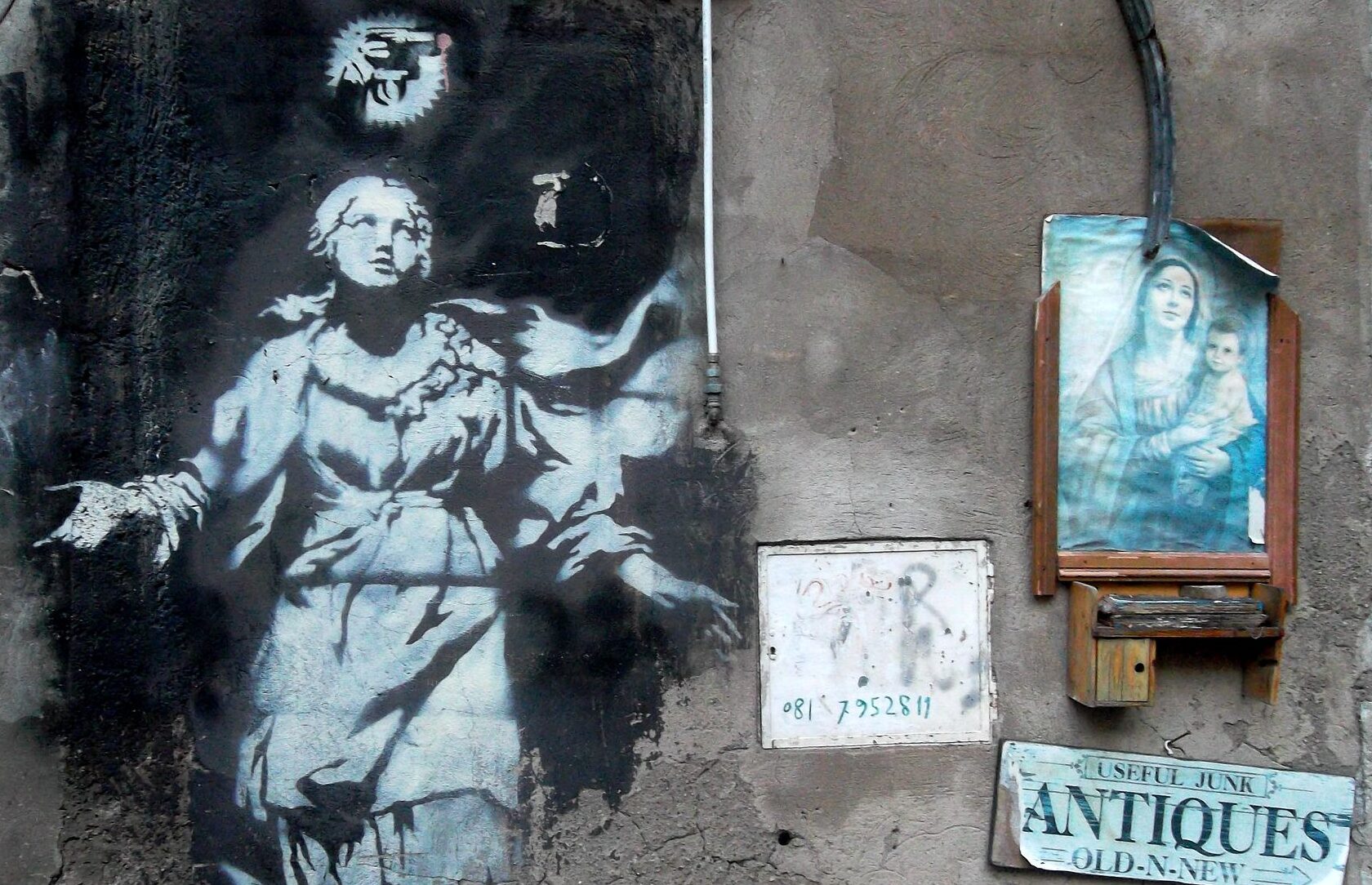 Banksy मा नेपल्स - Napoli | Secret World Trip Planner