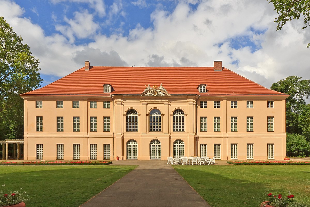 Palacio de Schönhausen - Berlin | Secret World Trip Planner