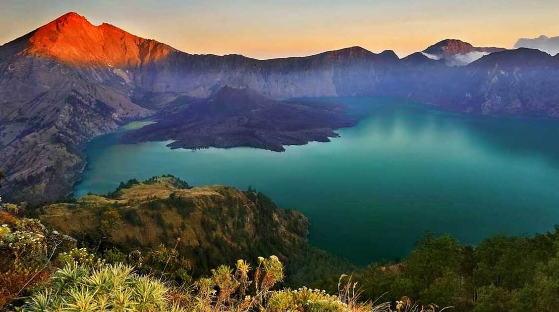 Senderismo en el Monte Rinjani — East Lombok Regency