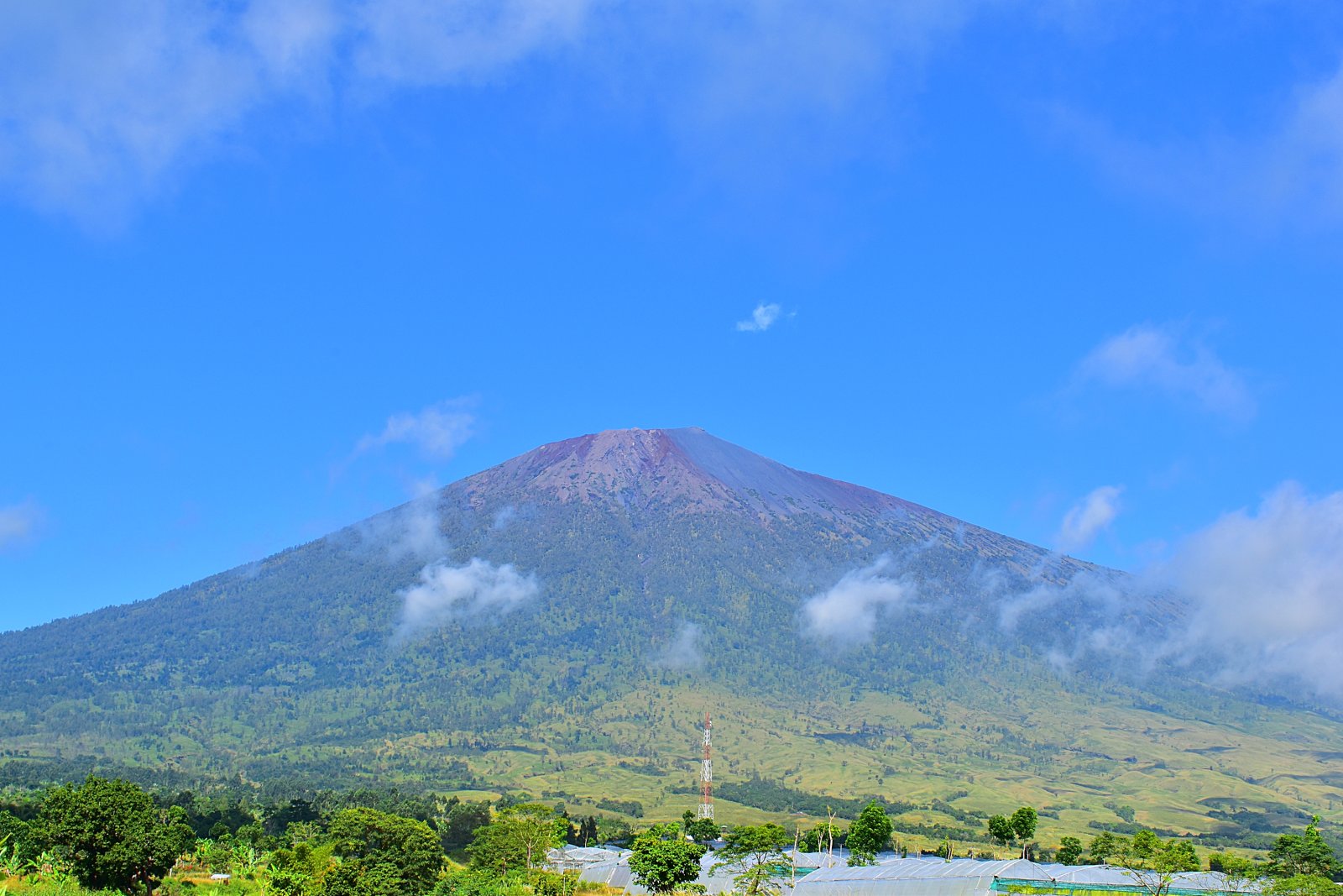 Senderismo en el Monte Rinjani - East Lombok Regency | Secret World Trip Planner