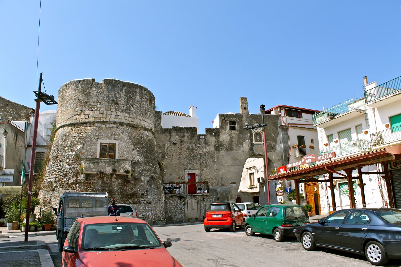 Castillo de Peschici - Peschici | Secret World Trip Planner