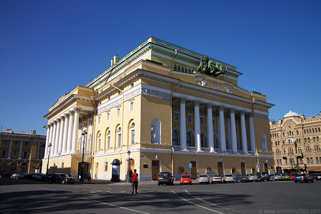 Aleksandrinsko Gledališče - Sankt-Peterburg | Secret World Trip Planner