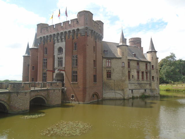 Castello di Wijnendale - Torhout | Secret World Trip Planner