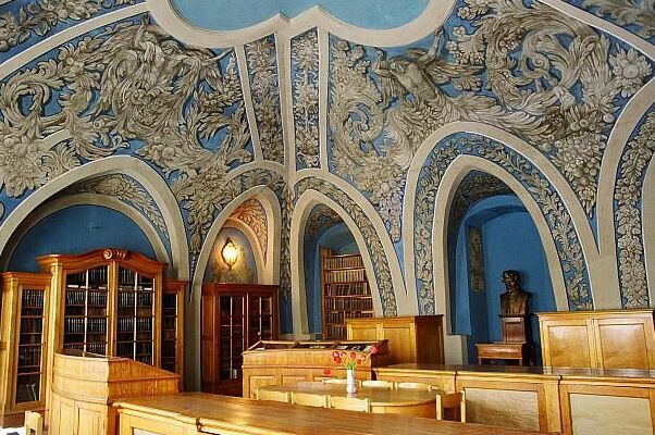Vilniuse ülikool, Baltimaade vanim ülikool - Vilnius | Secret World Trip Planner
