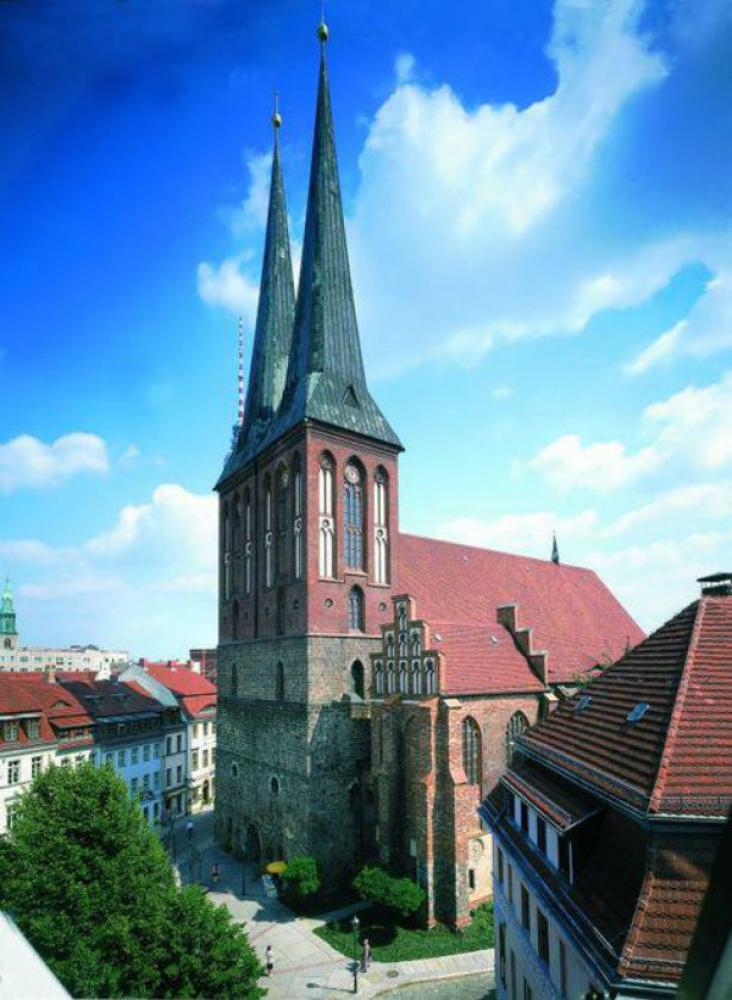 புனித நிகோலாய்-கிர்ச் - Berlino | Secret World Trip Planner