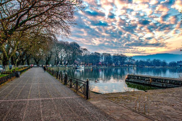 Der Pamvotida-See: Ioanninas zauberhafte Gewässer - Lake Pamvotida | Secret World Trip Planner