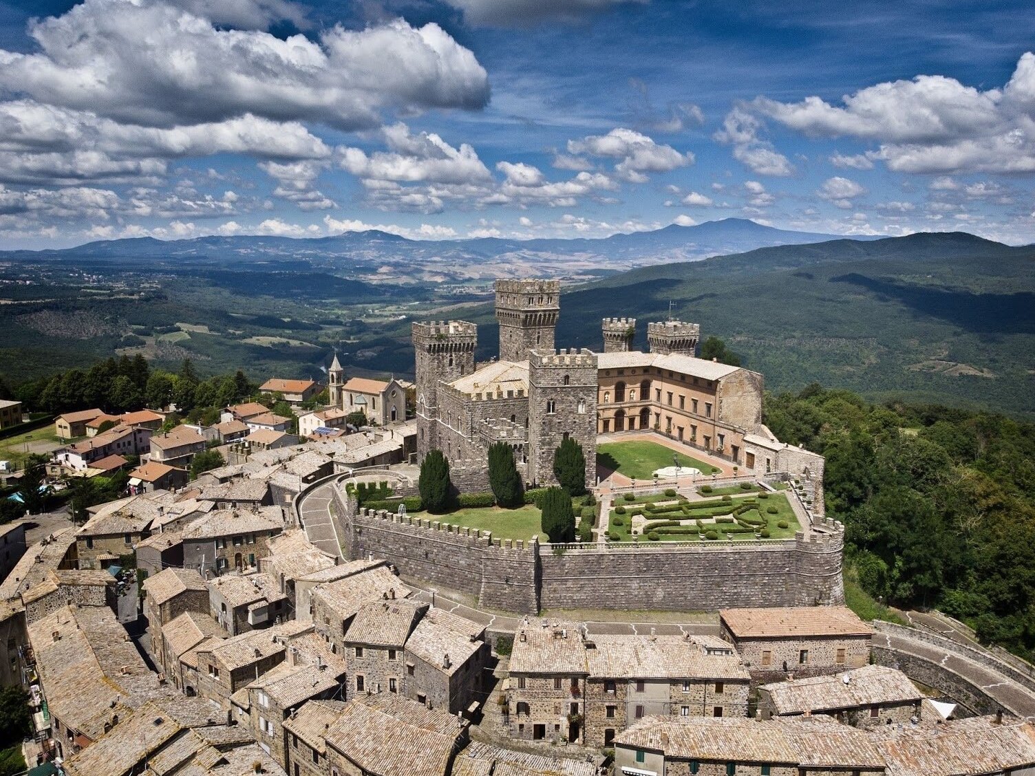 Obec Torre Alfina - Torre Alfina | Secret World Trip Planner