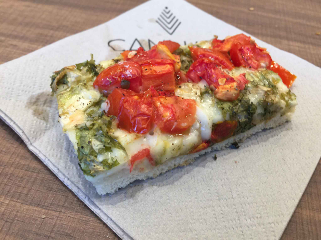 Focaccia messinese - Messina | Secret World Trip Planner
