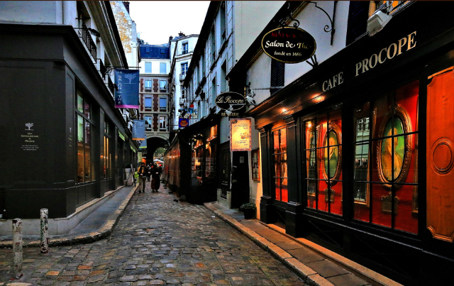Café Prokope - Paris | Secret World Trip Planner
