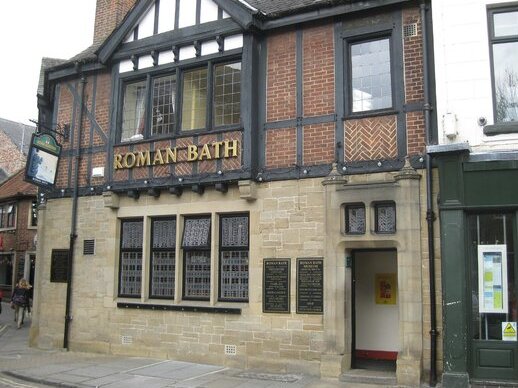 El famoso Baño Romano de York - 9 St Sampsons Square | Secret World Trip Planner