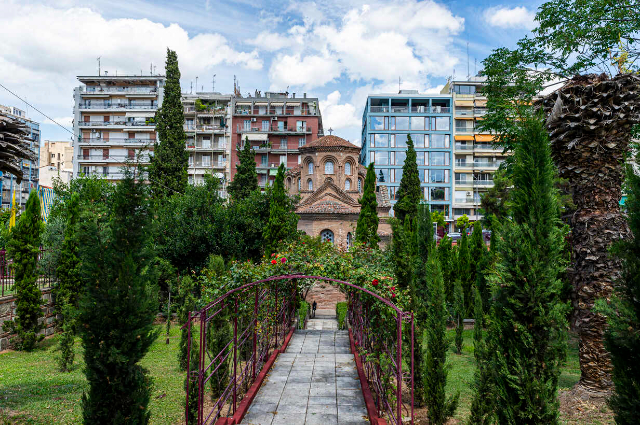 Panagia Chalkeoni kirik - Thessaloniki | Secret World Trip Planner