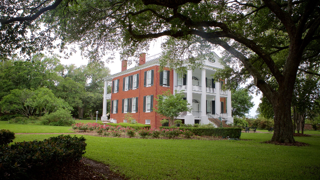 Natchez, a living museum of the 19th century - Natchez | Secret World Trip Planner