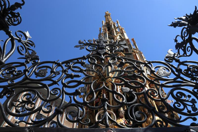 Hermosa fuente - Nürnberg | Secret World Trip Planner