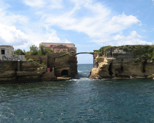 The strange story of the cursed island of Gaiola - Napoli | Secret World Trip Planner