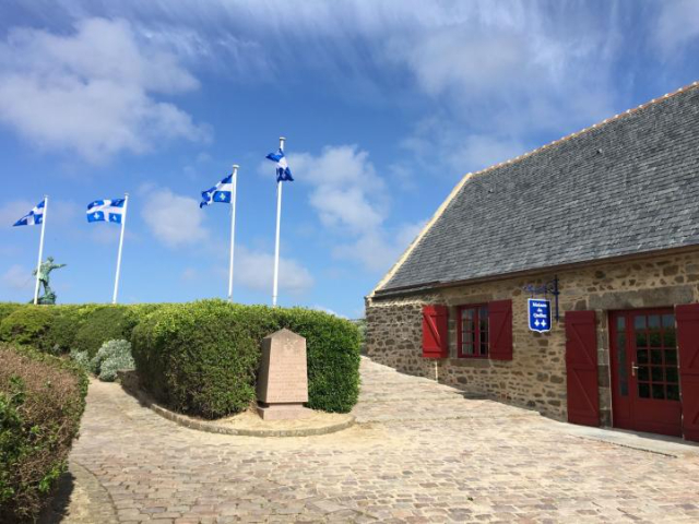 La Casa de Quebec - Saint-Malo | Secret World Trip Planner