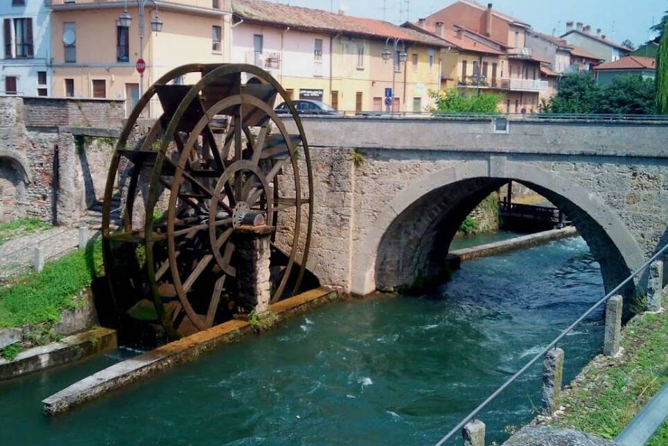 El puente de Groppello d'Adda - Groppello d'Adda | Secret World Trip Planner