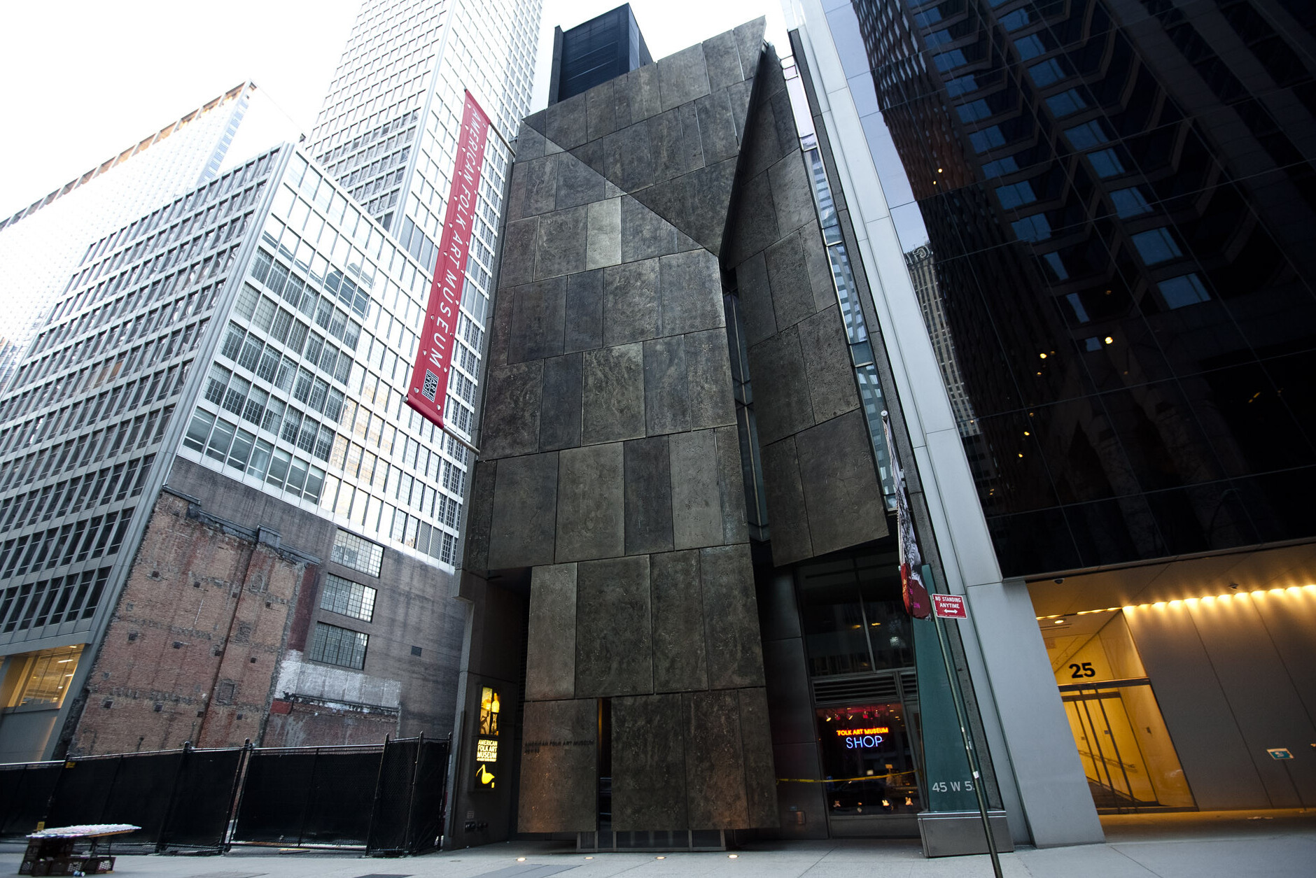Manhattan / Amerikanong Katutubong Sining Museo - New York | Secret World Trip Planner