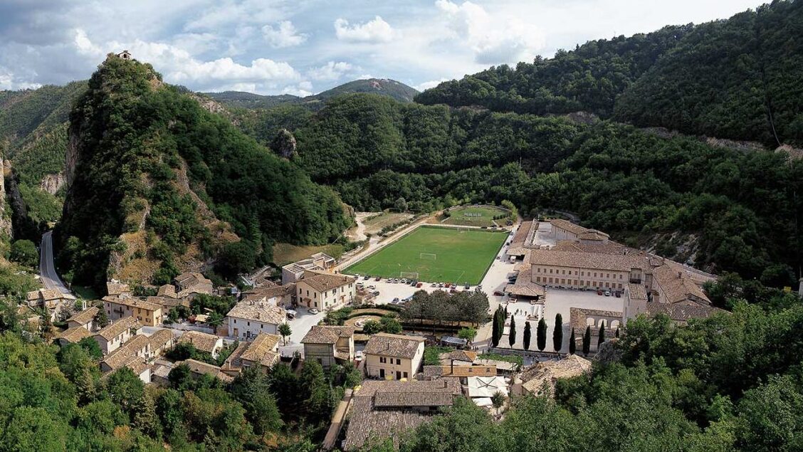 Roccaporena e Santa Rita - Roccaporena | Secret World Trip Planner