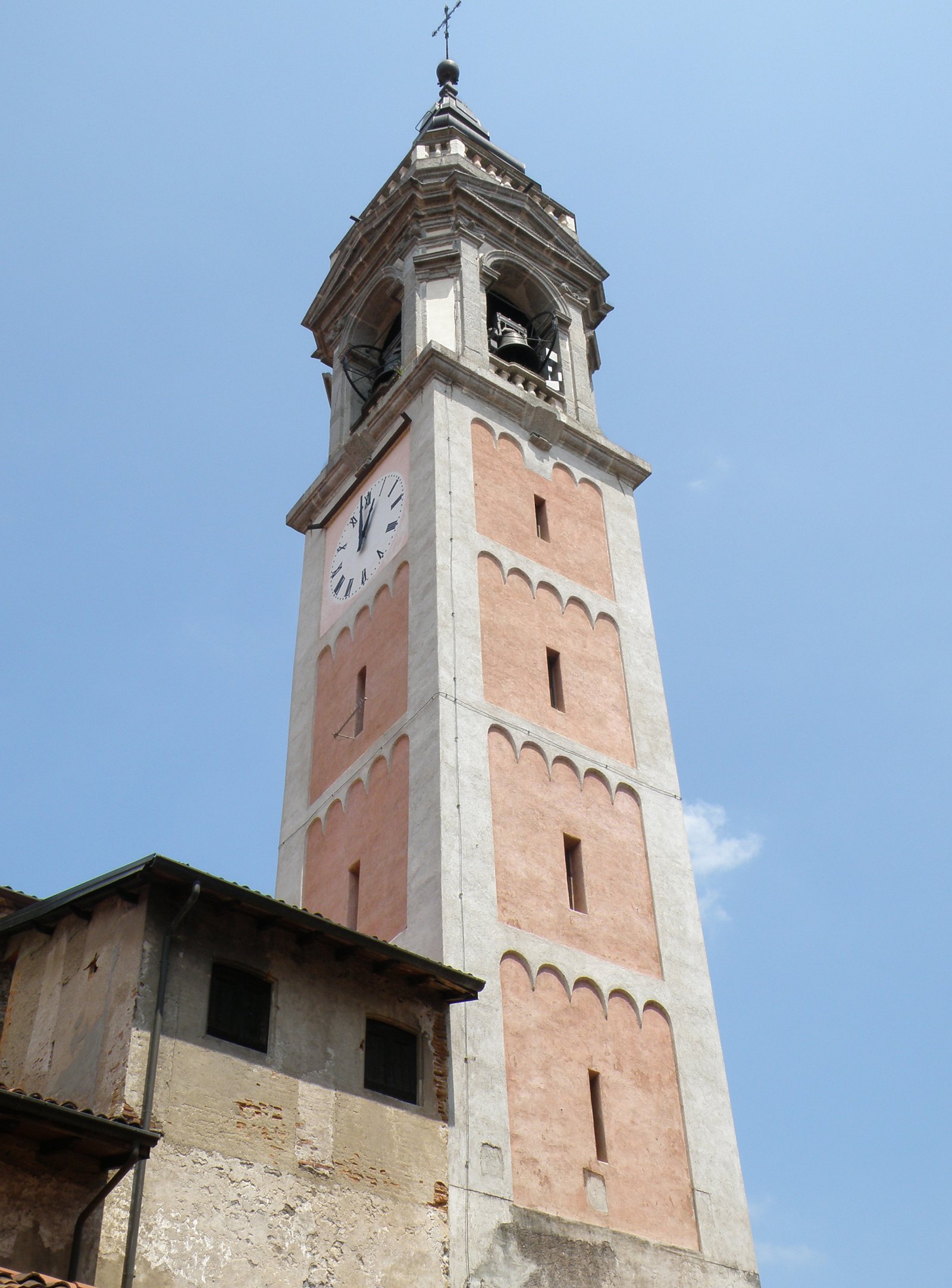 Arona | Collegiata della Natività di Maria Vergine - Arona | Secret World Trip Planner
