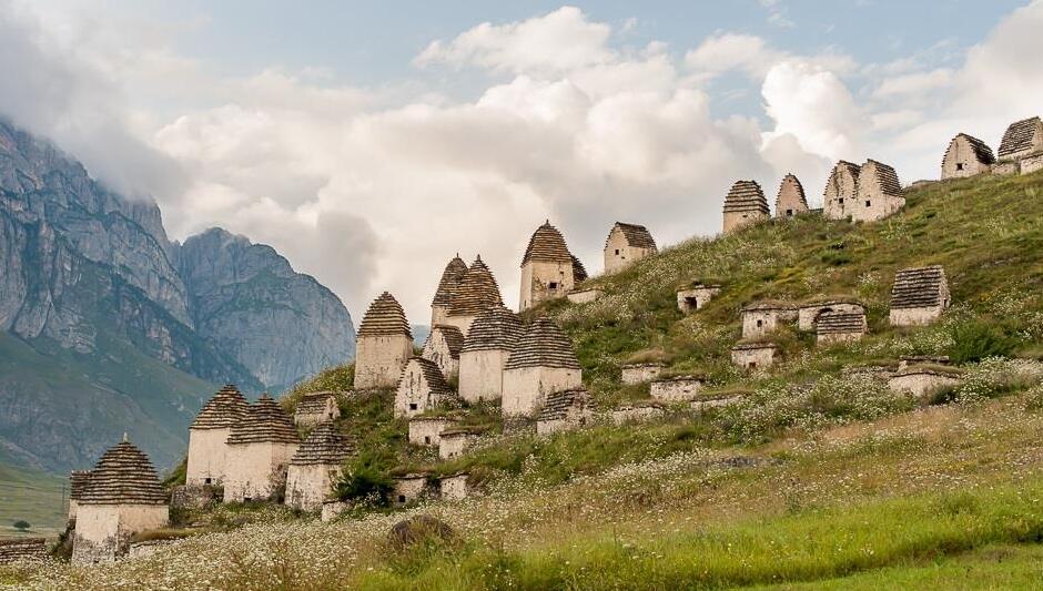 Dargavs es un pueblo que está envuelto en el misterio — Dargavs