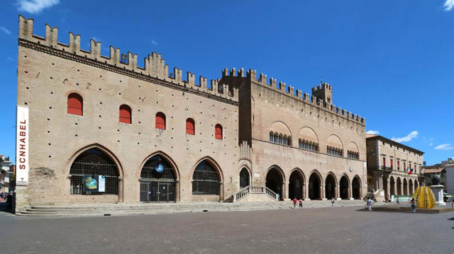 भाग - कला रिमिनी के महल - Rimini | Secret World Trip Planner