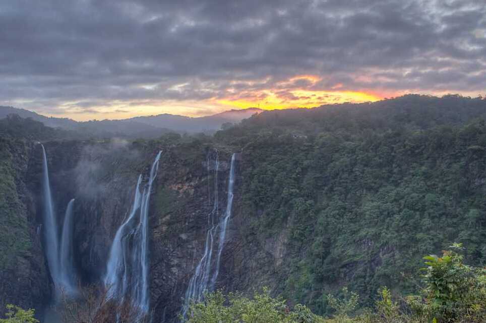 Jog Falls | One of the Highest Waterfalls in India  - Jog Falls | Secret World Trip Planner
