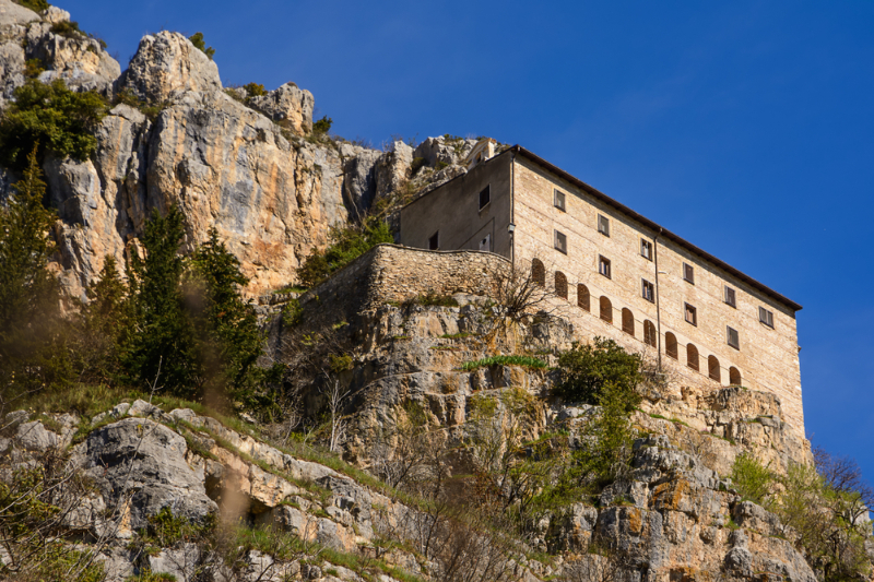 Ermita de sant'onofrio al morrone - Palma Campania | Secret World Trip Planner