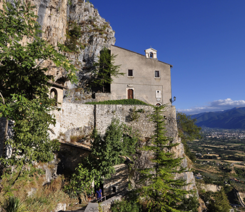 Ermita de sant'onofrio al morrone - Palma Campania | Secret World Trip Planner