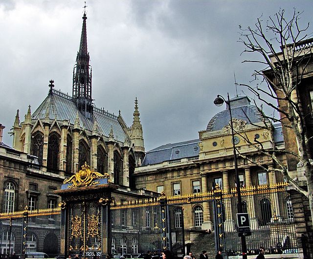 ਸੈਣੀ - Paris | Secret World Trip Planner