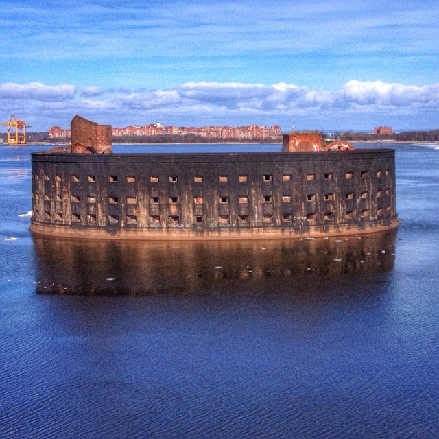 Fuerte Alexander en el Mar Báltico - Russia | Secret World Trip Planner