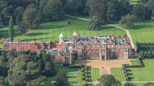 സാൻഡ്രിംഗ്ഹാം ഹൗസ് - Sandringham PE35 6EN | Secret World Trip Planner
