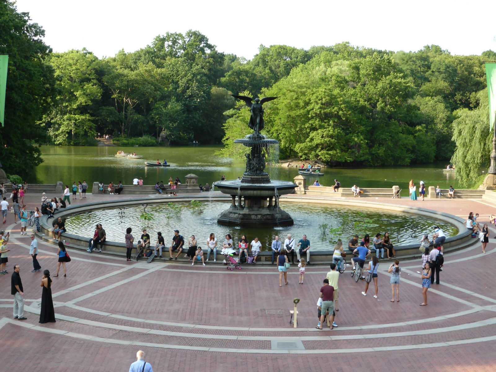اس بیتھسڈا چشمہ نیو یارک میں - New York | Secret World Trip Planner