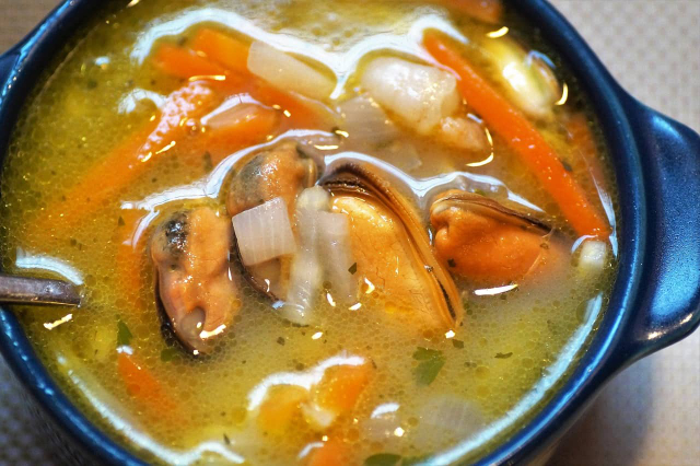 Seafood Soup — Colón
